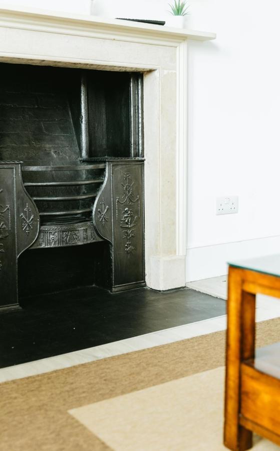 Luxury 1 Bed Flat, Spectacular Views Of Bath 아파트 외부 사진