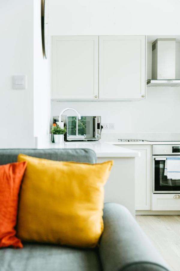 Luxury 1 Bed Flat, Spectacular Views Of Bath 아파트 외부 사진