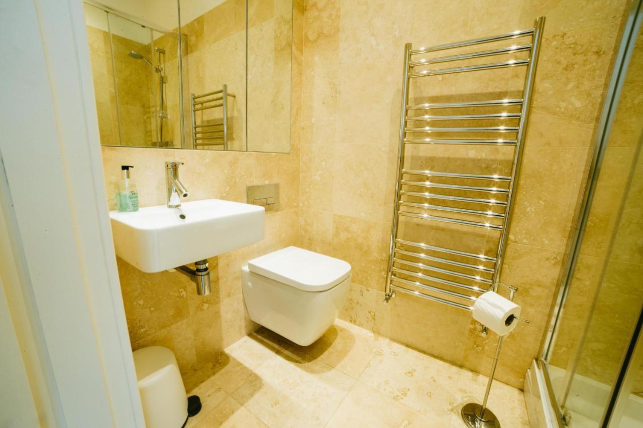 Luxury 1 Bed Flat, Spectacular Views Of Bath 아파트 외부 사진